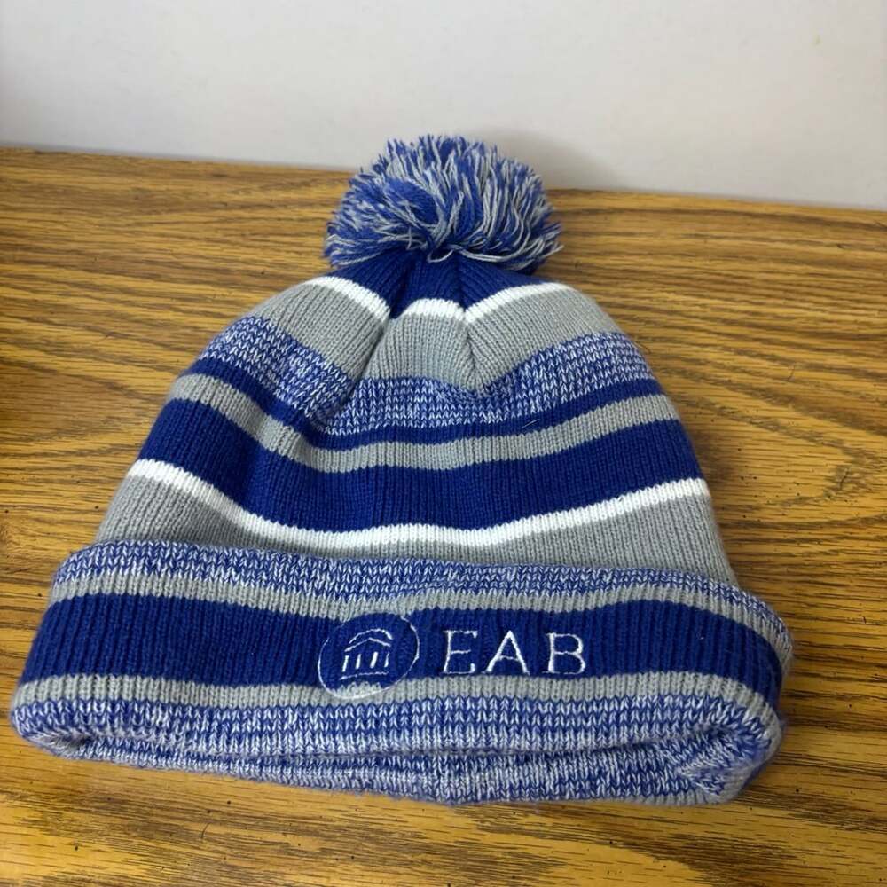 BEST SELLER La Conner New Era® Sideline Beanie NE902 — Hats Off,